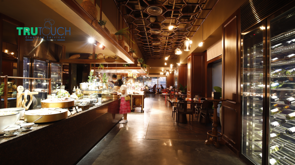 Why Minneapolis Restaurants & Hotels Need Specialized Commercial Cleaning Services